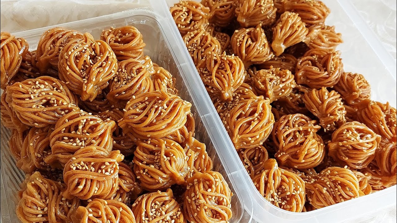 أسهل معسلة 🌙نساي عليك جميع أنواع بشنيخة و جربي هاد بشنيخة جد لذيذة و كذوب في الفم