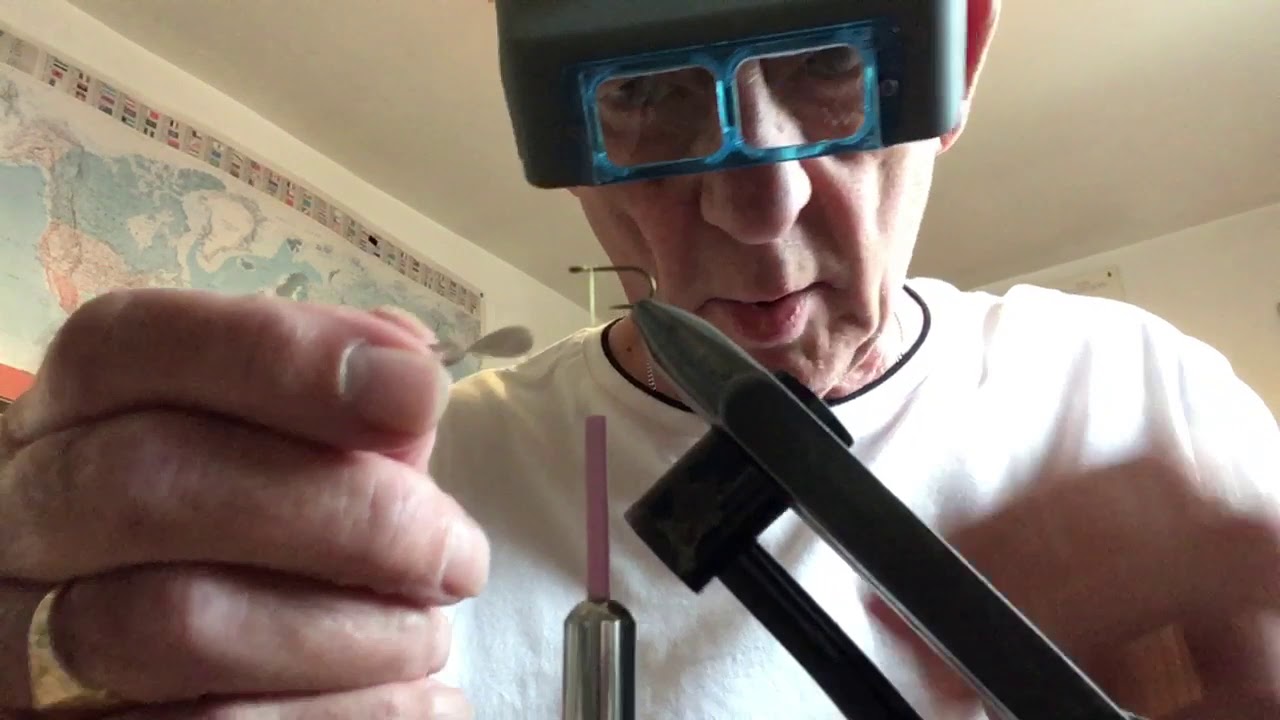 Tying the Waterhen Bloa
