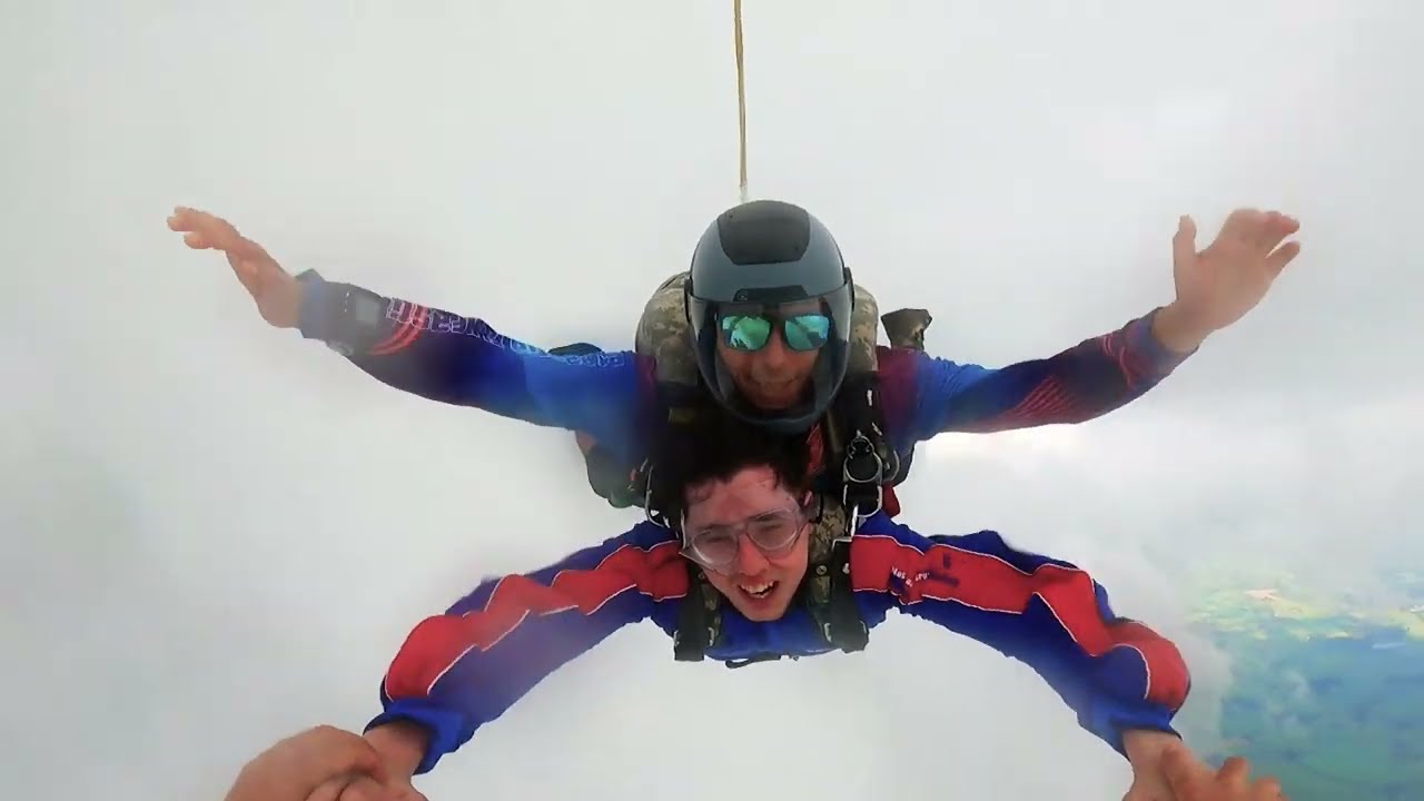 FALLING WITHOUT FEAR - mini docu