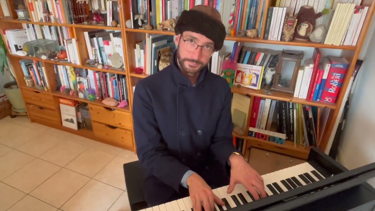 Tout va très bien, Madame la Marquise - cover M.Hibou