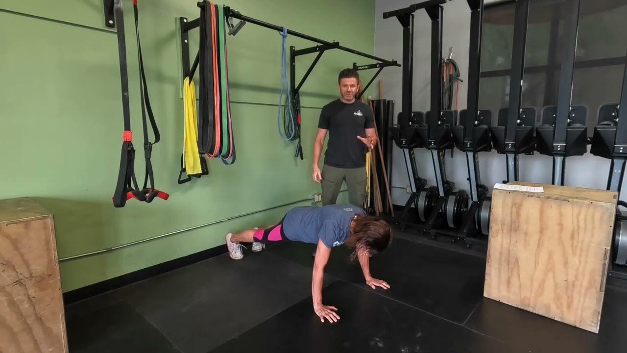 Coach' Corner: How To Do A Proper Push-up (Beginner Friendly!)