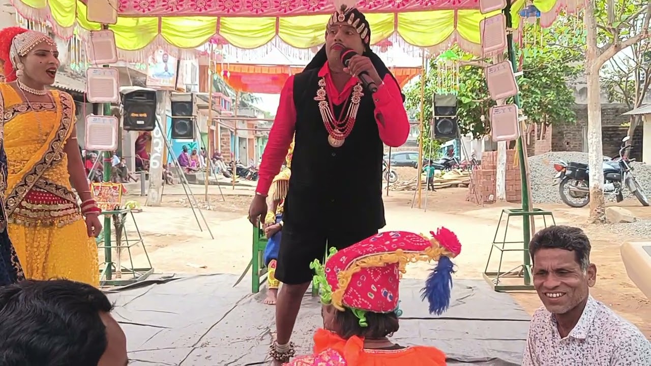 ମଳାସପଦରଭାରତଲୀଳା ଗାୟକଶ୍ରୀଶମ୍ଭୁନାଥସ୍ୱାଇଁ ପରିଚାଳକ ବବ୍ରୁବାହାନ ଗୌଡ଼ ଯୋଗାଯୋଗ 9938713820