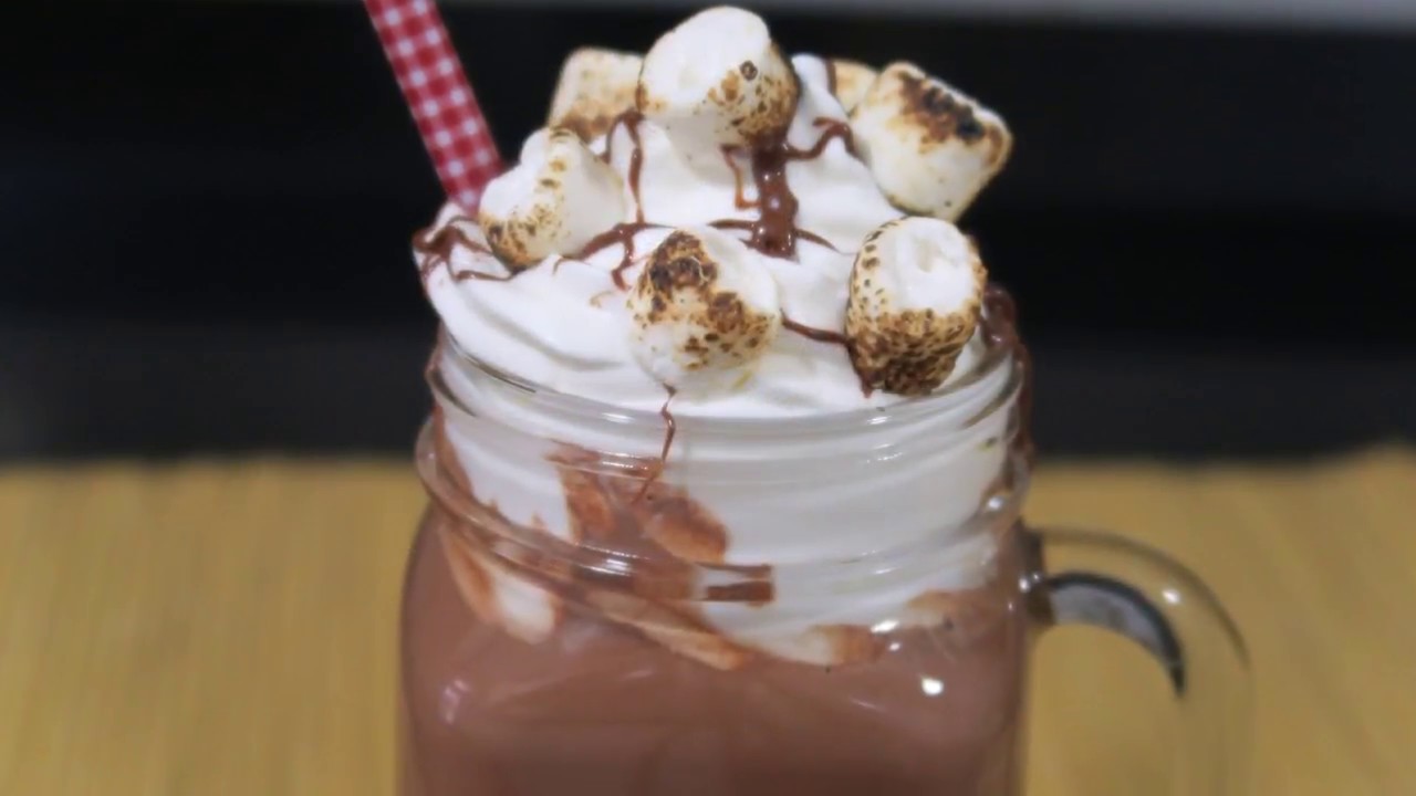 Batido de Chocolate caliente con NUBES | MARSHMALLOWS | Receta fácil paso a paso