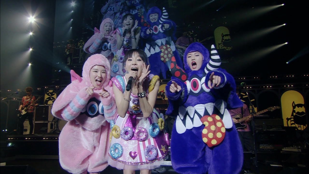 アシアトコンパス -LiVE is Smile Always〜PiNK & BLACK〜 in 日本武道館「いちごドーナツ」-