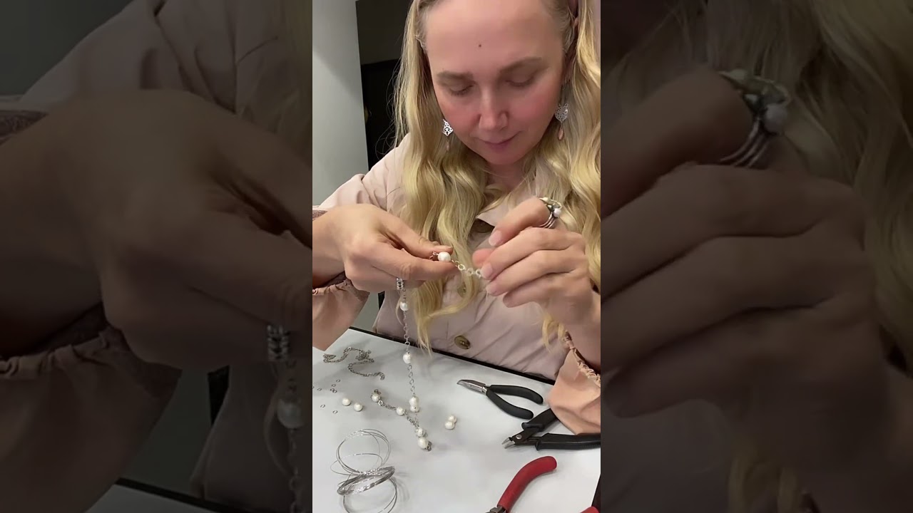 Come realizzare una collana di perle di tendenza. Tutorial come creare collane artigianali GioiaMy.