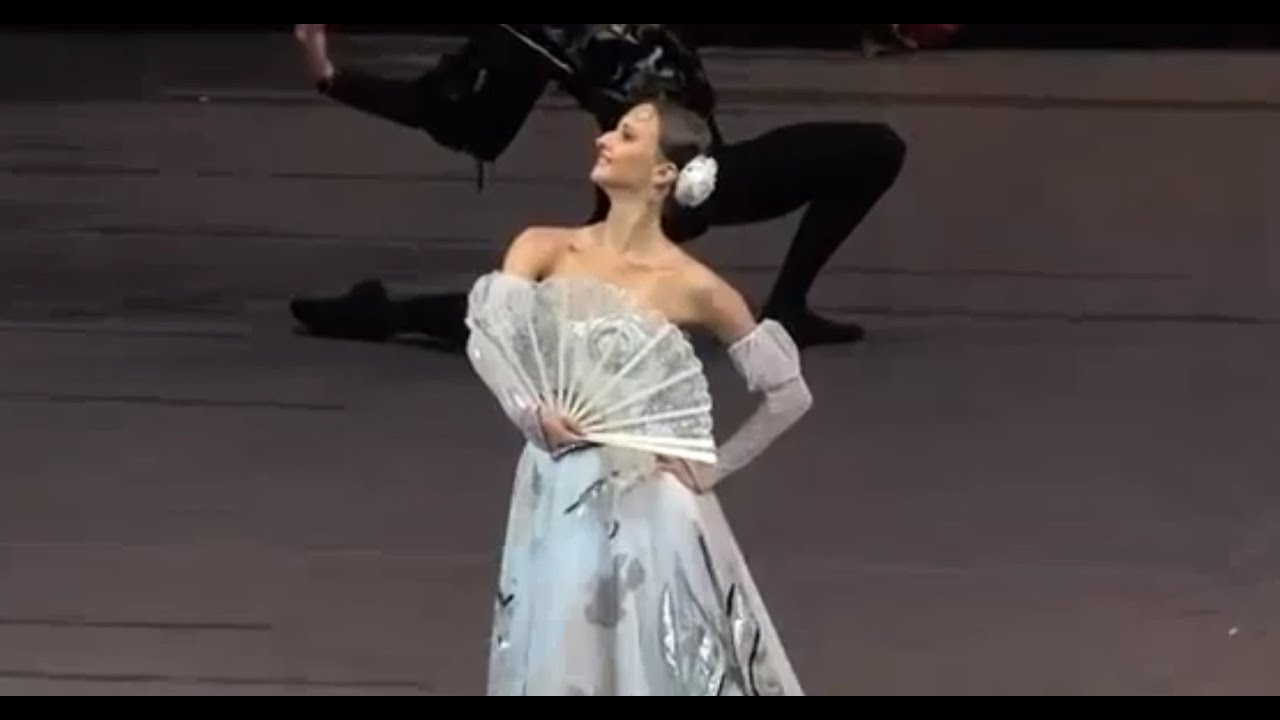 スペインの踊り「白鳥の湖」ザハーロワ＆ロドキン、ボリショイ劇場  Spanish Dance