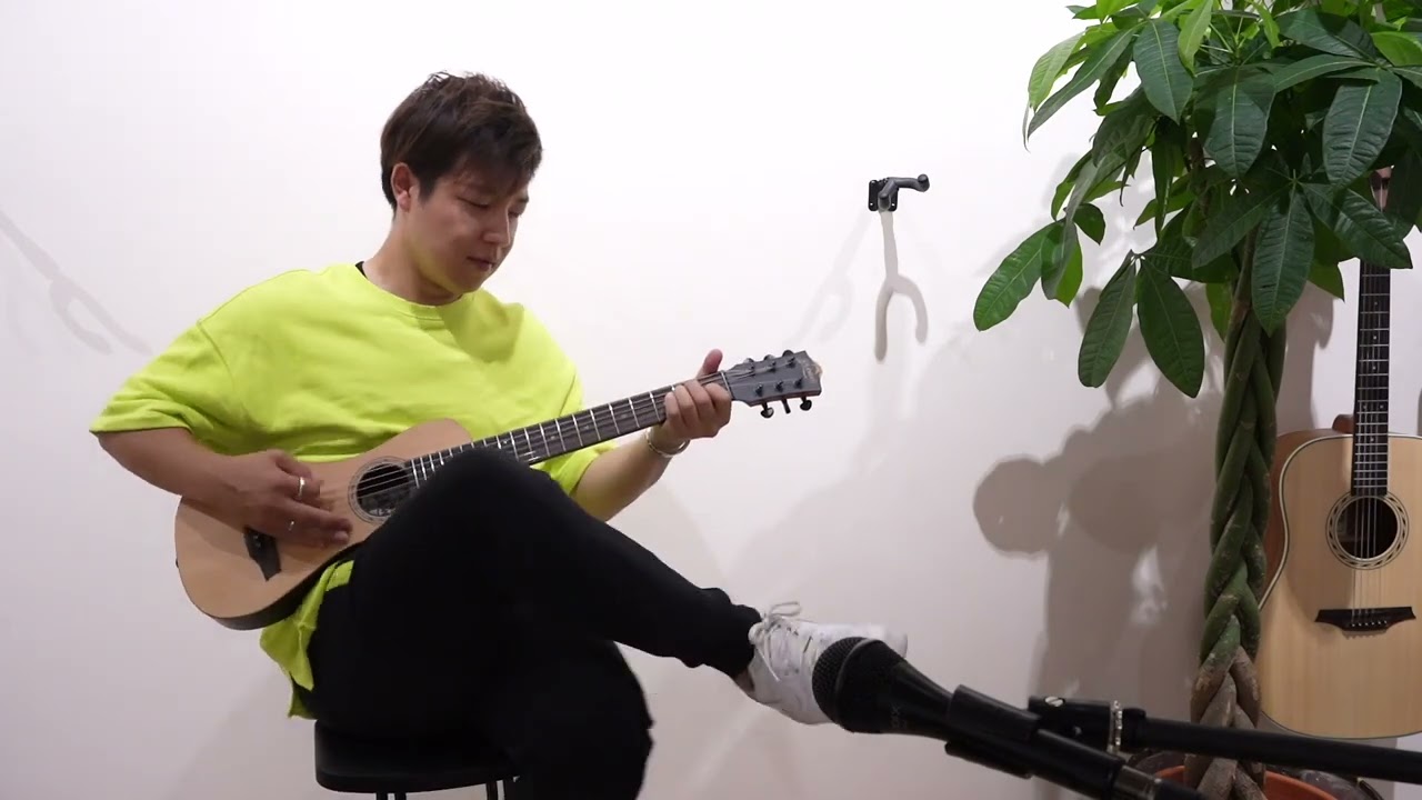 Bromo Guitar (BAR3) - Yuya Monma
