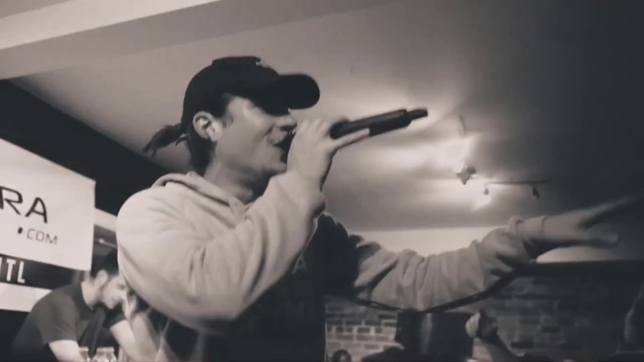 Nekfeu @ Montréal - Smoking Camel