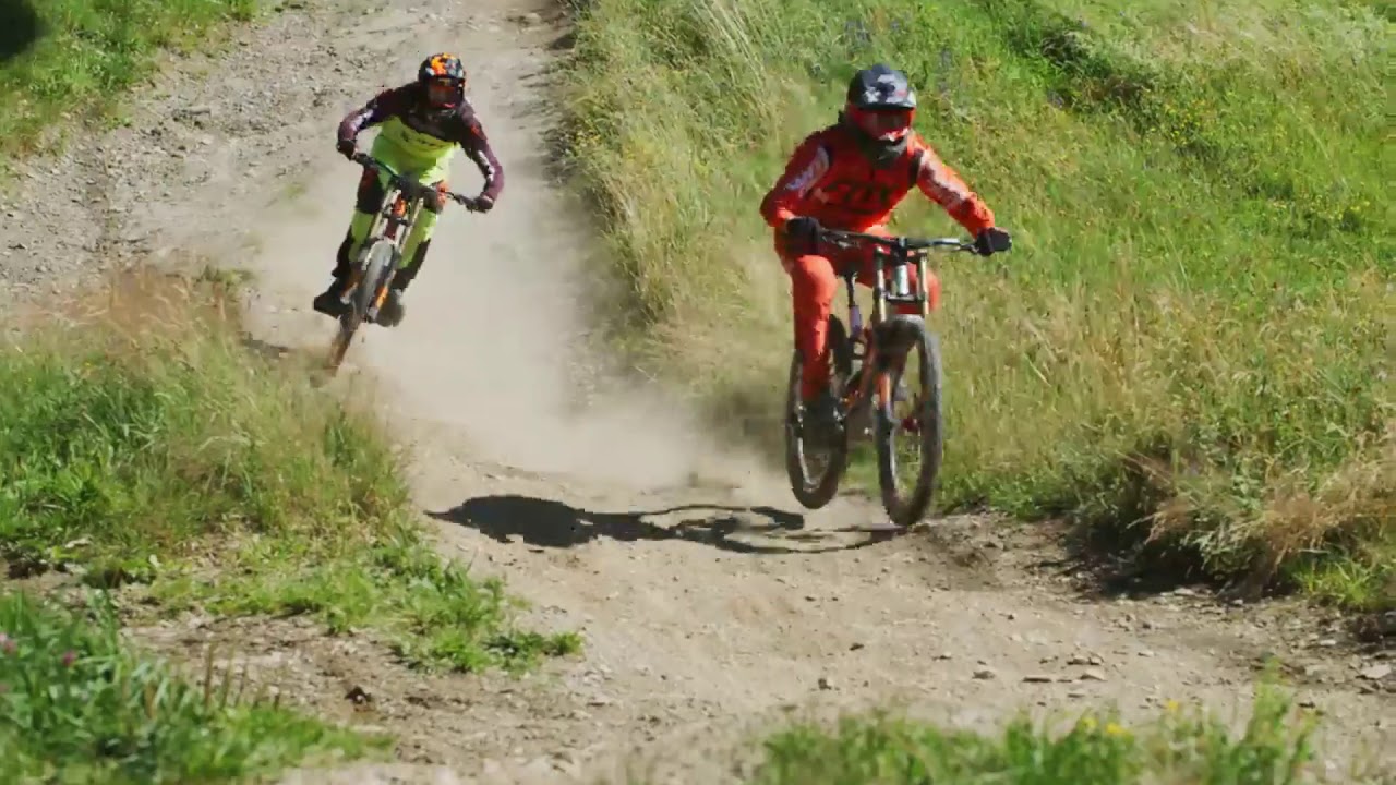 DOWNHILL MUSIC  EDITION AWESOME ARE 2020