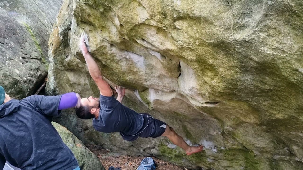 Bifurcation (7b) Barefoot Climbing - Drei Zinnen (Fontainebleau)