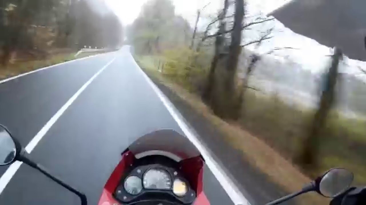 Testing Jawa 660 supermoto