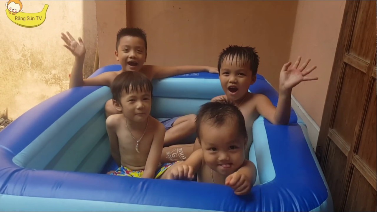 B&eacute; tắm bể bơi tại nh&agrave;❤Răng S&uacute;n TV❤Baby swimming pool at home