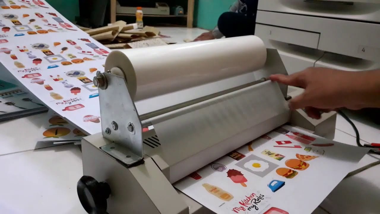Cara Laminasi Menggunakan Mesin Laminating