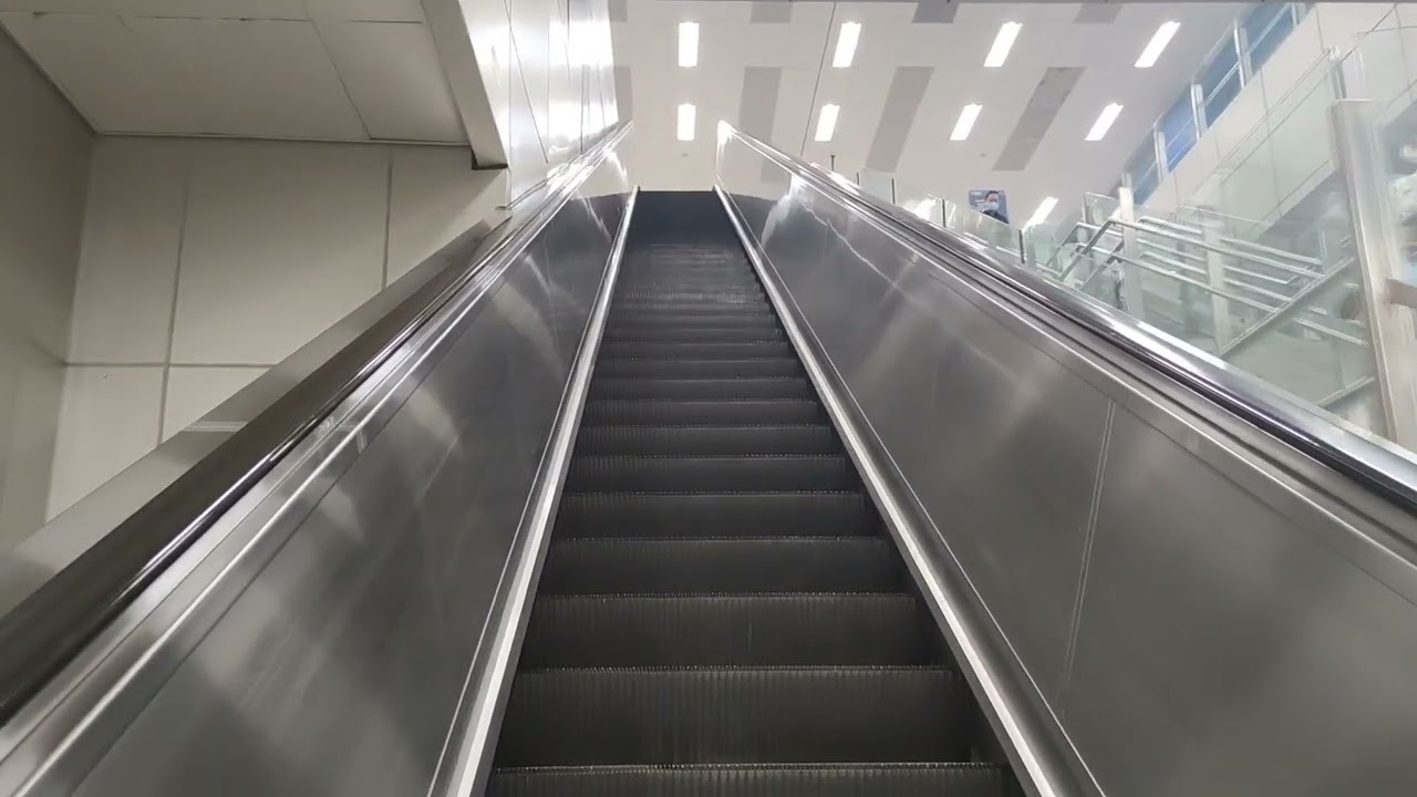3x Fast OTIS XO21NP Escalators - Fatmawati Indomaret MRT Station, Jakarta