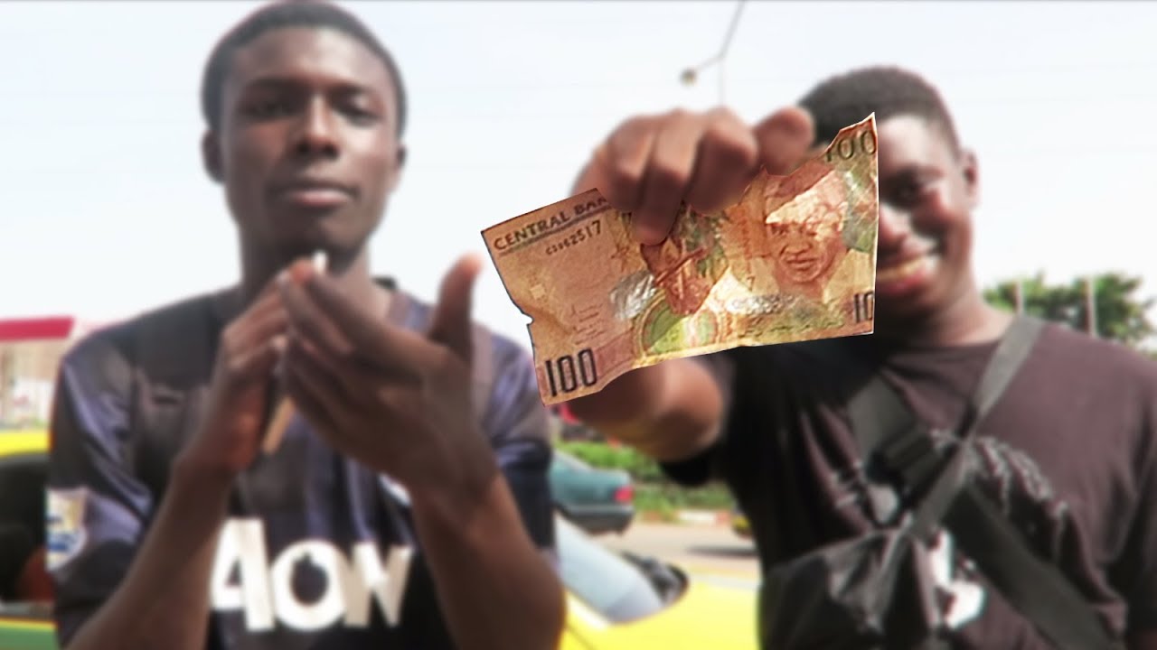 GIVING OUT D100 TO EVERYONE WHO ANSWER THE QUESTION (Gambia)