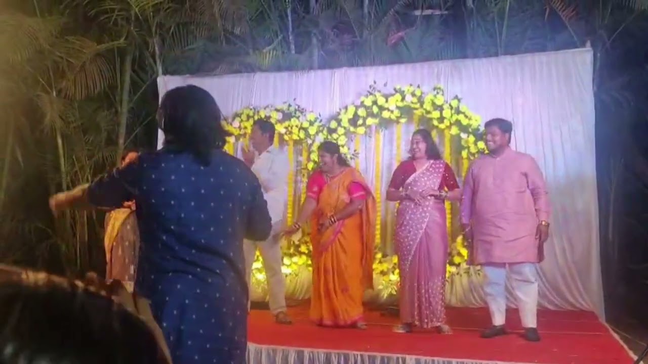 This Surprise Sangeet Dance Game Had Everyone Laughing! #sangeet #marathi #wedding