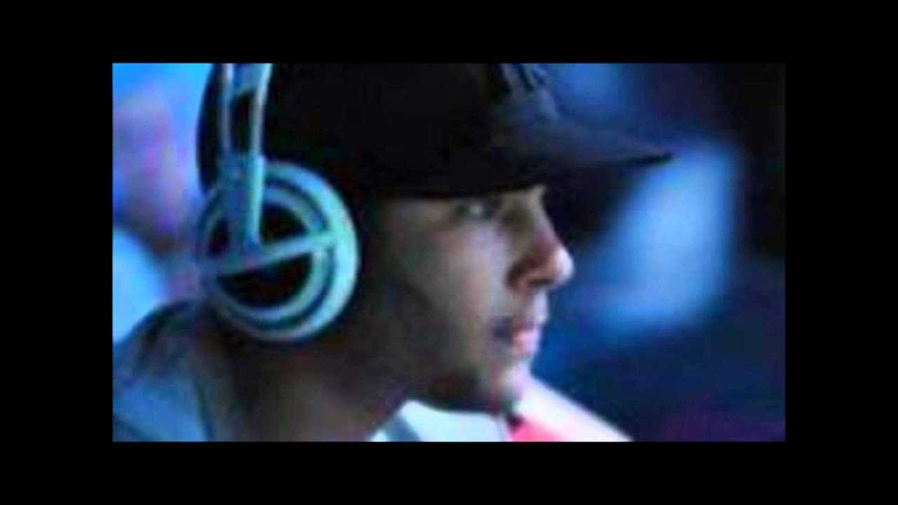[Musique d'intro DZT] Lien download description