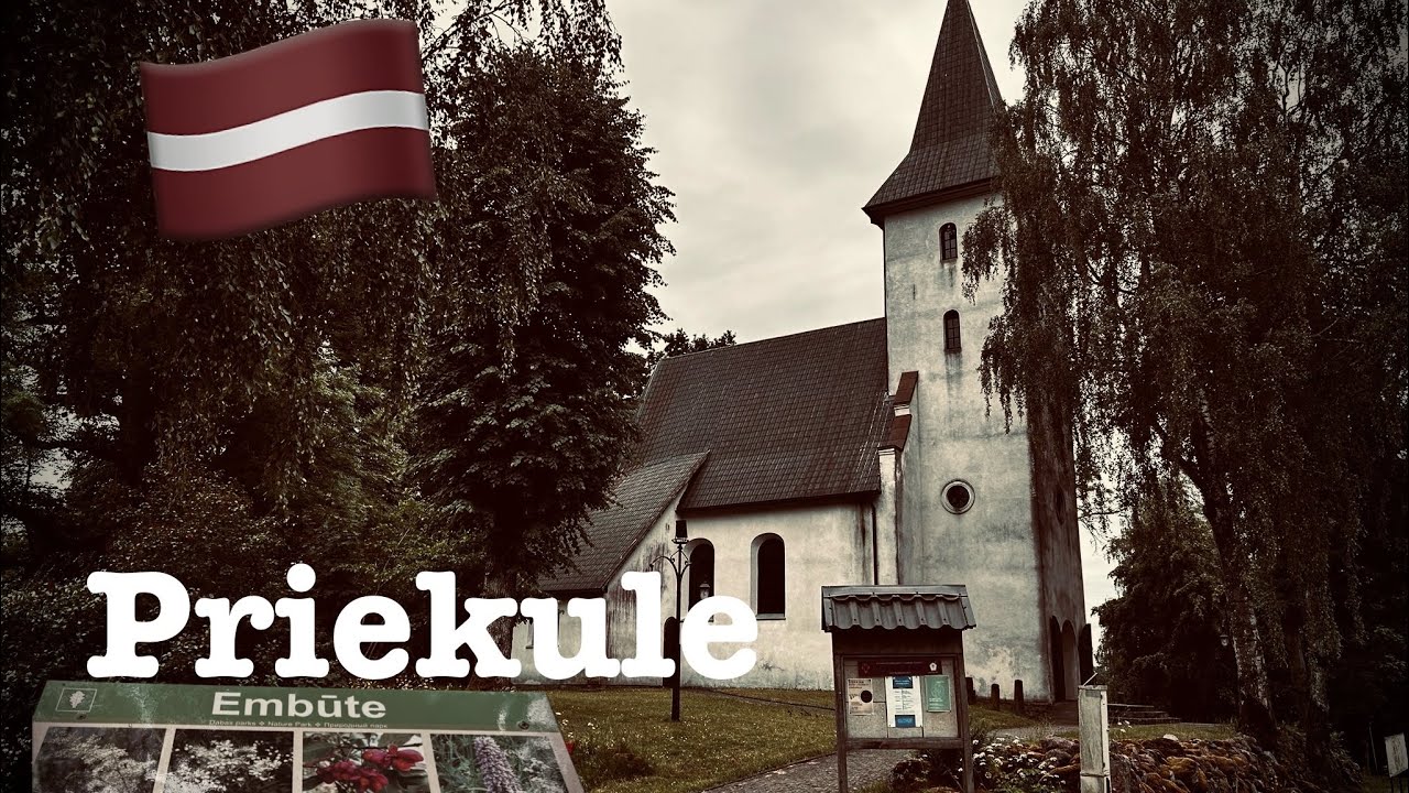 Latvia-Priekule🇱🇻 Жена орнитолог.🦅Букет незабудок.🪻Приекуле город сухариков.🍞Шведские ворота.