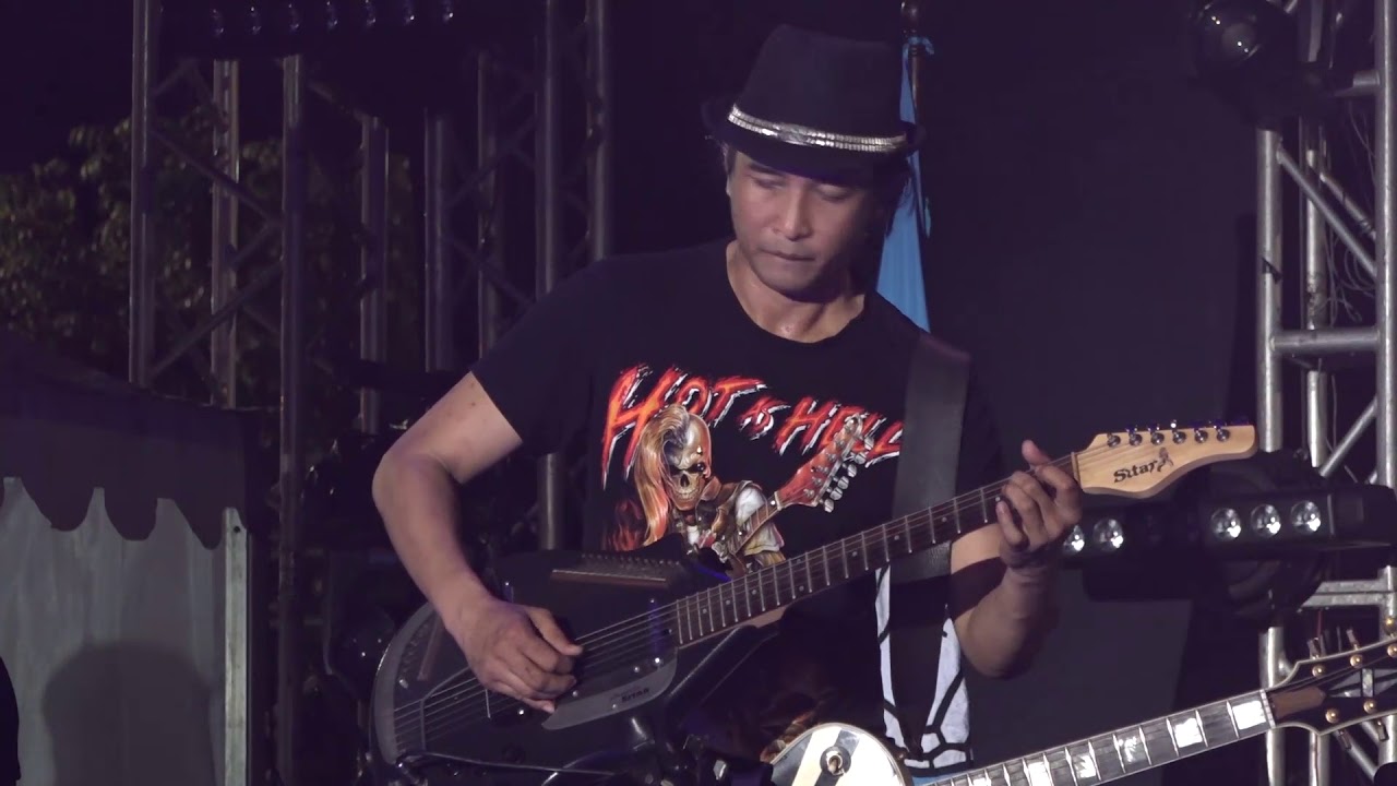 Padi live Kudus Bayangkanlah solo gitar solo drum solo bass