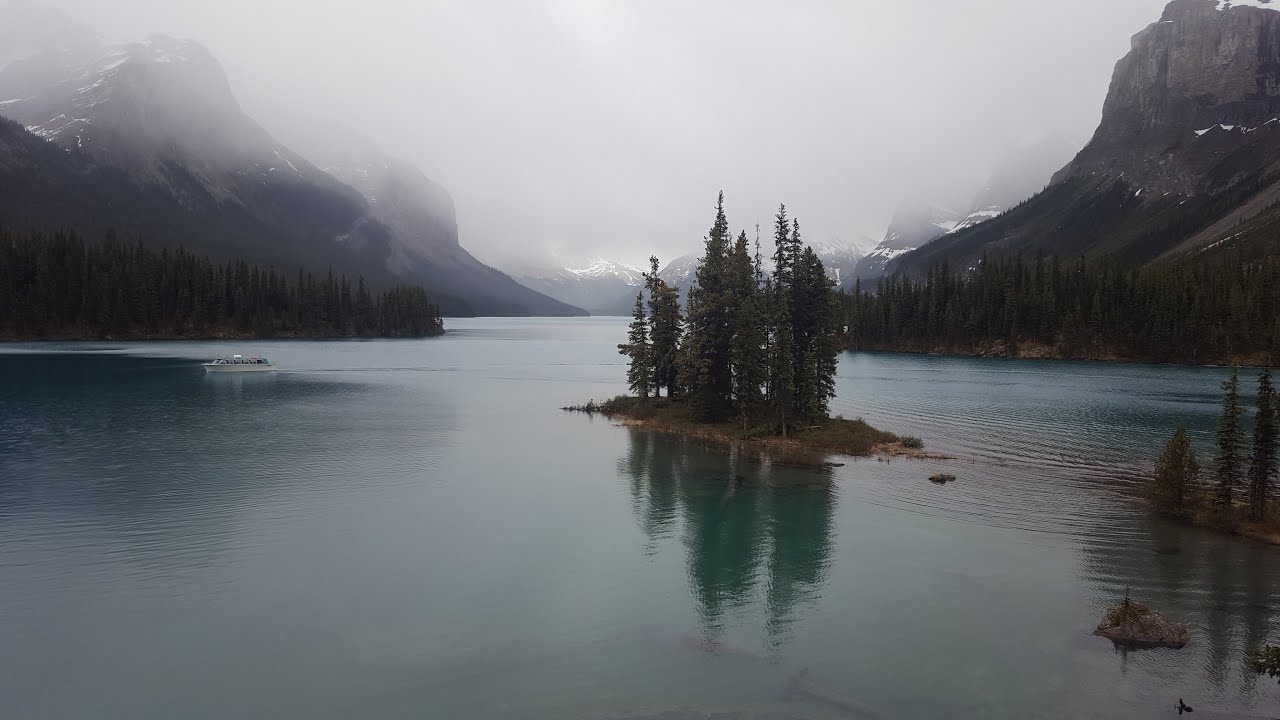 Alberta, Canada - The best things to do in Banff and Jasper #alberta #banff #jasper #rockymountains