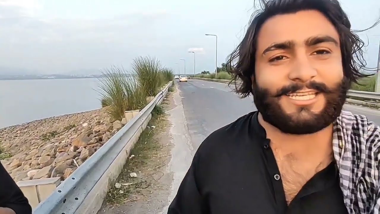 Flops Love-Story  | A Tea Sellar Boy  stuck in Love | Mughal e Azam Vlogs 