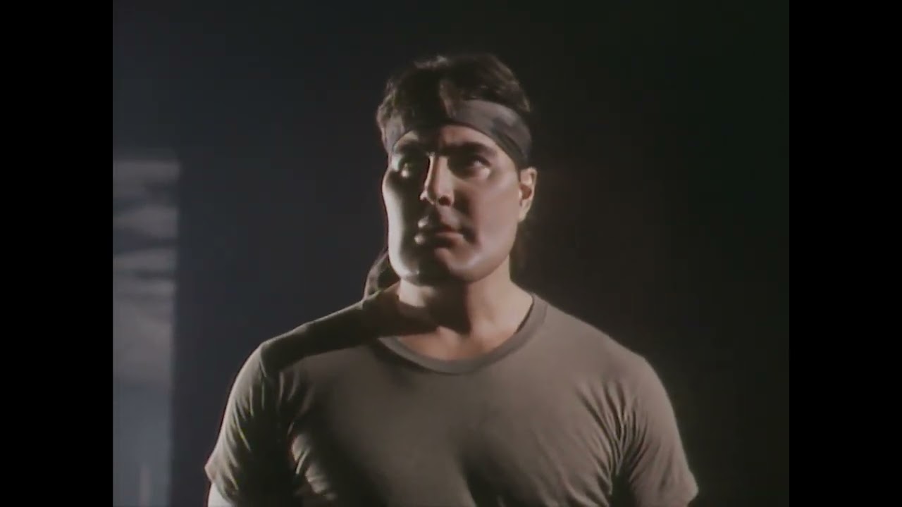 Robert Z'Dar is REALLY good at throwing tiny shovels - The Final Sanction (1990)