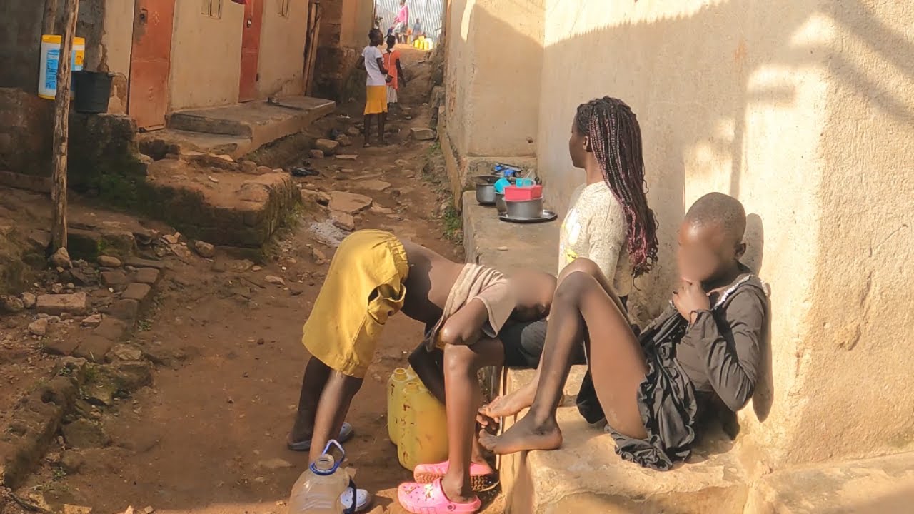 INSIDE KANYOGOGA, A HUMBLE LOCAL COMMUNITY IN UGANDA🇺🇬 AFRICA🌍