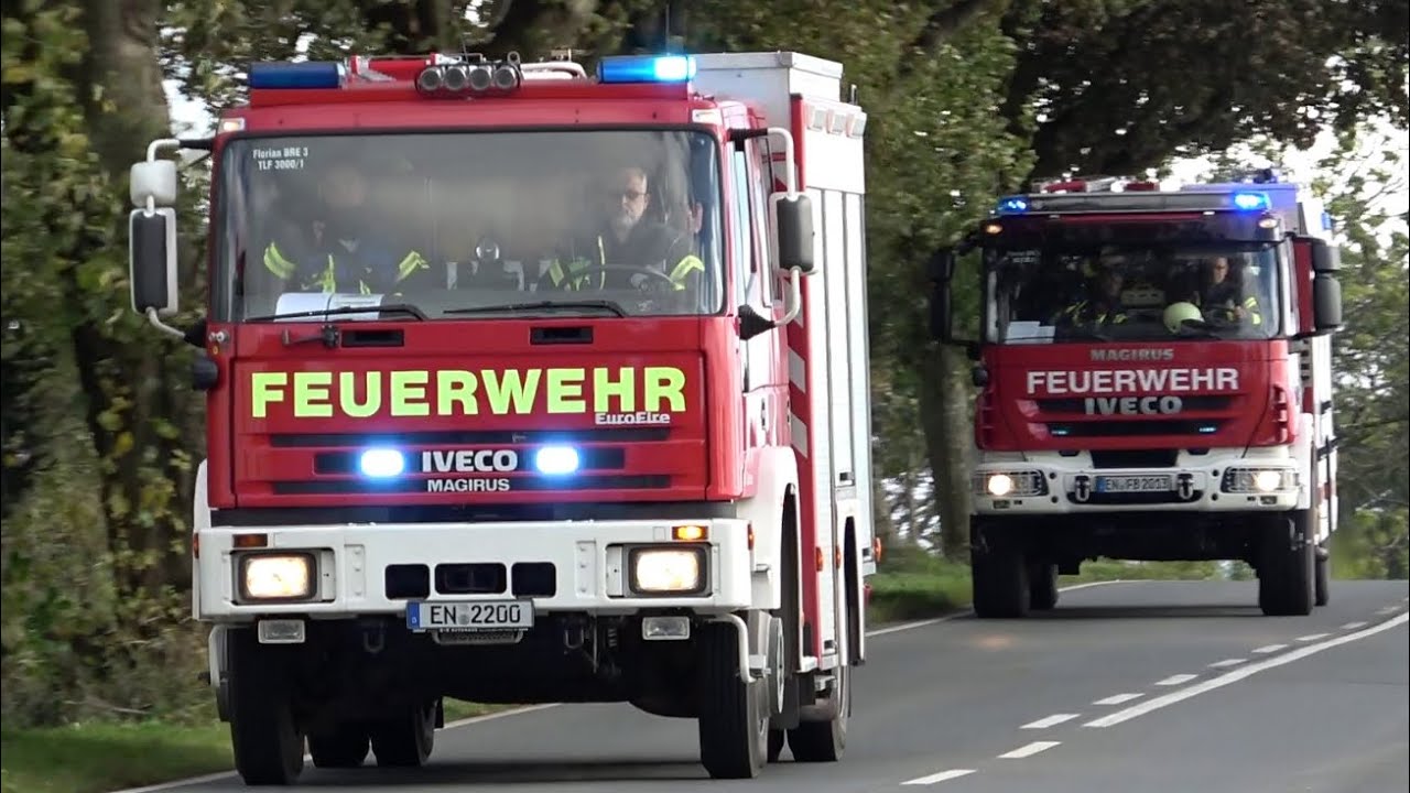 [GROßBRAND auf BAUERNHOF!] Einsatzfahrten Feuerwehr und Rettungsdienst in Breckerfeld