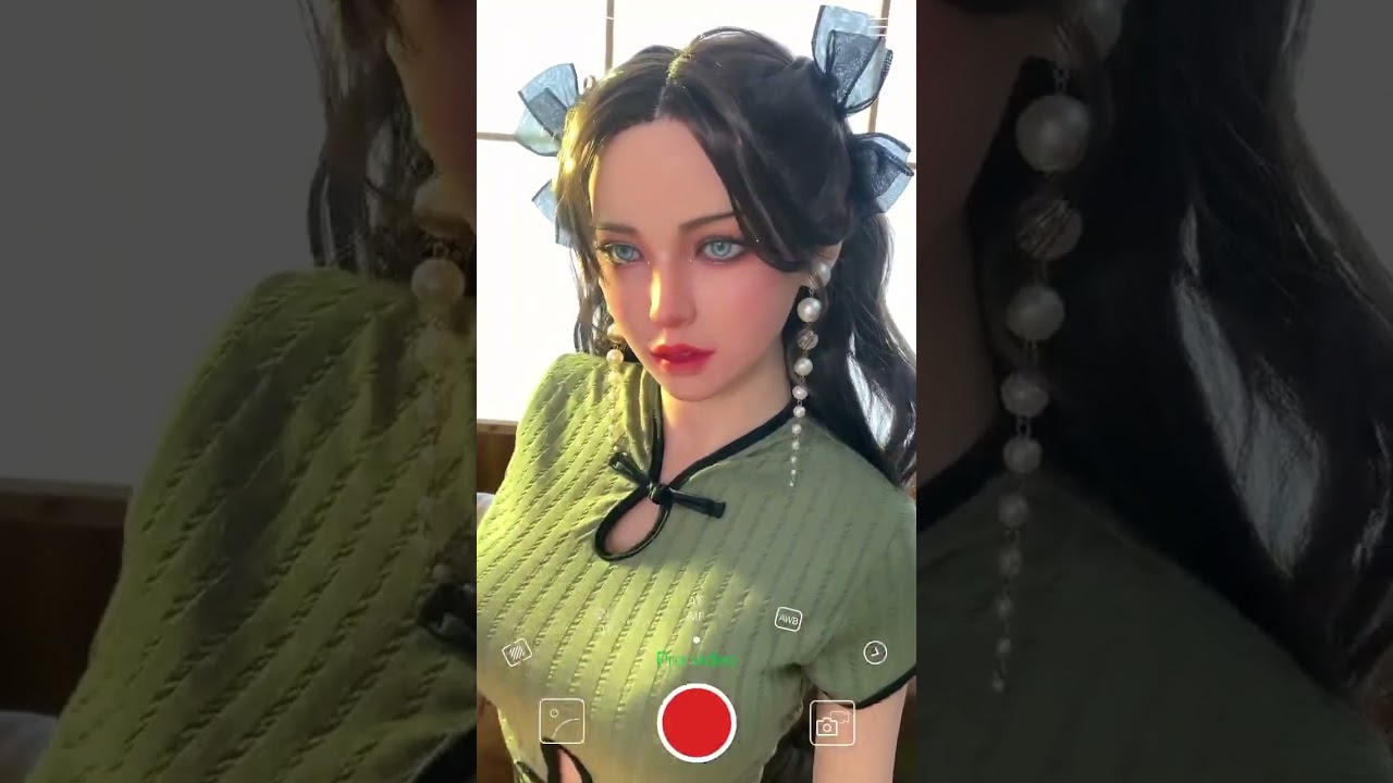Elda Adult smart doll