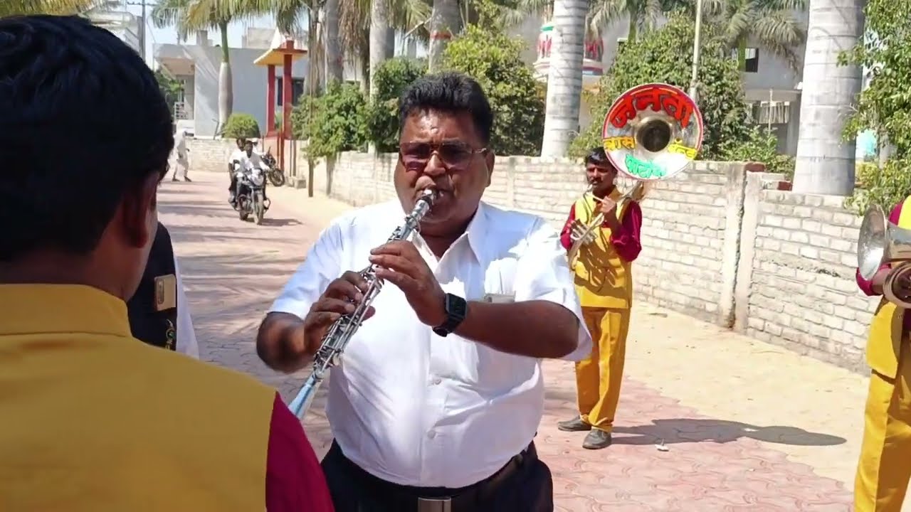 निसर्ग राजा,... जनता ब्रास बँड पाटोदा जिल्हा बीड मास्टर शफी भाई 9405102777 #viralvideo #brass #band