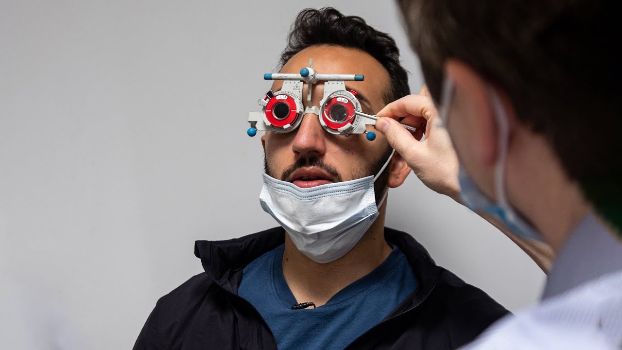 I'm Getting Laser Eye Surgery - Day in the Life - Ali's Vlog S4E8