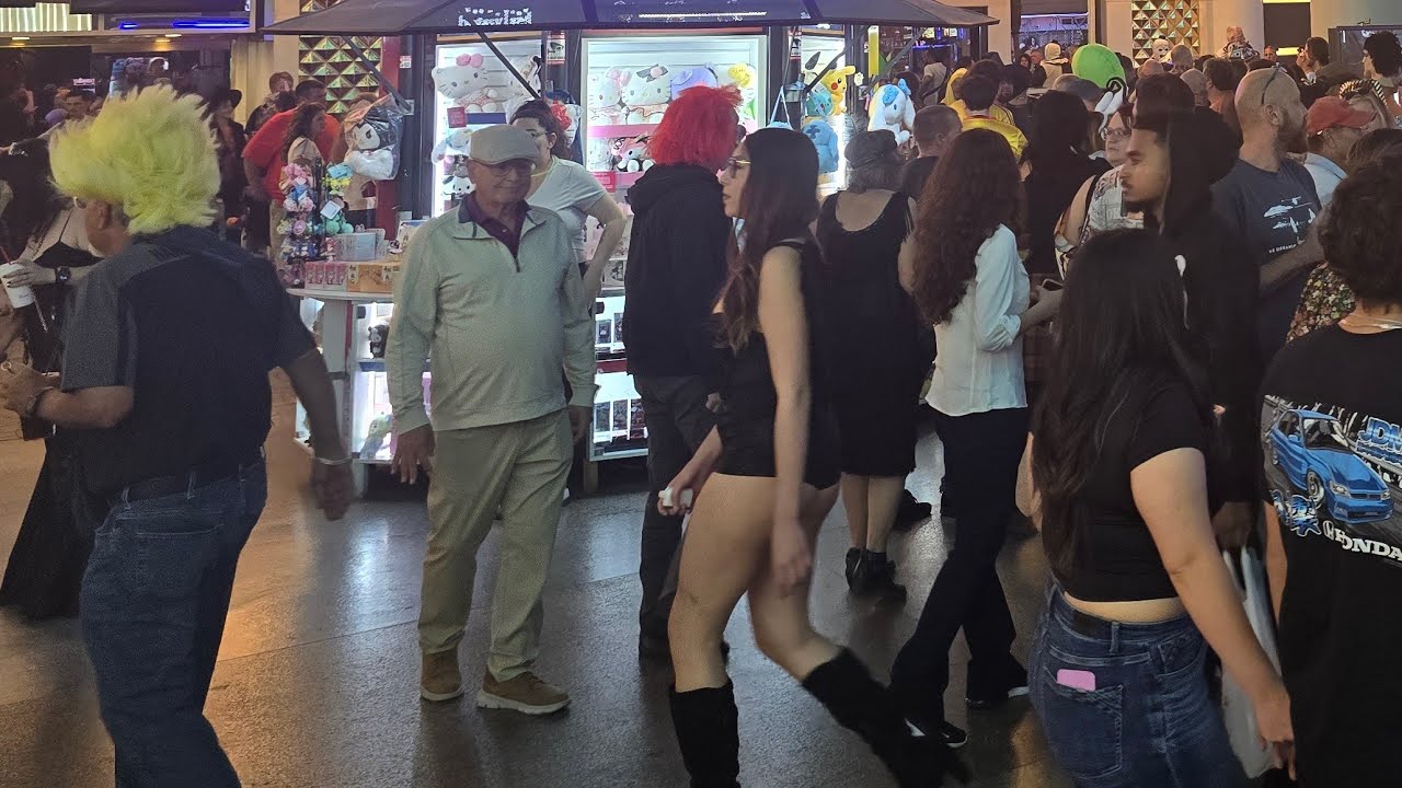 Las Vegas Halloween on Fremont Street 🎃 Wild Night Caught on Camera | Vertical Short
