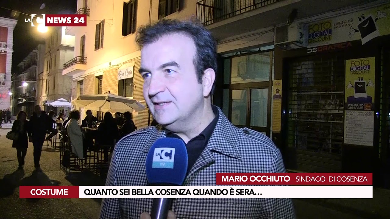 Quanto sei bella Cosenza quando è sera...