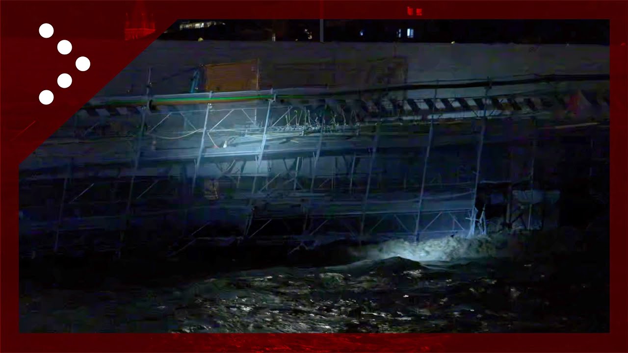Adige in piena, danni a Verona: cedono parzialmente i ponteggi di Ponte Nuovo