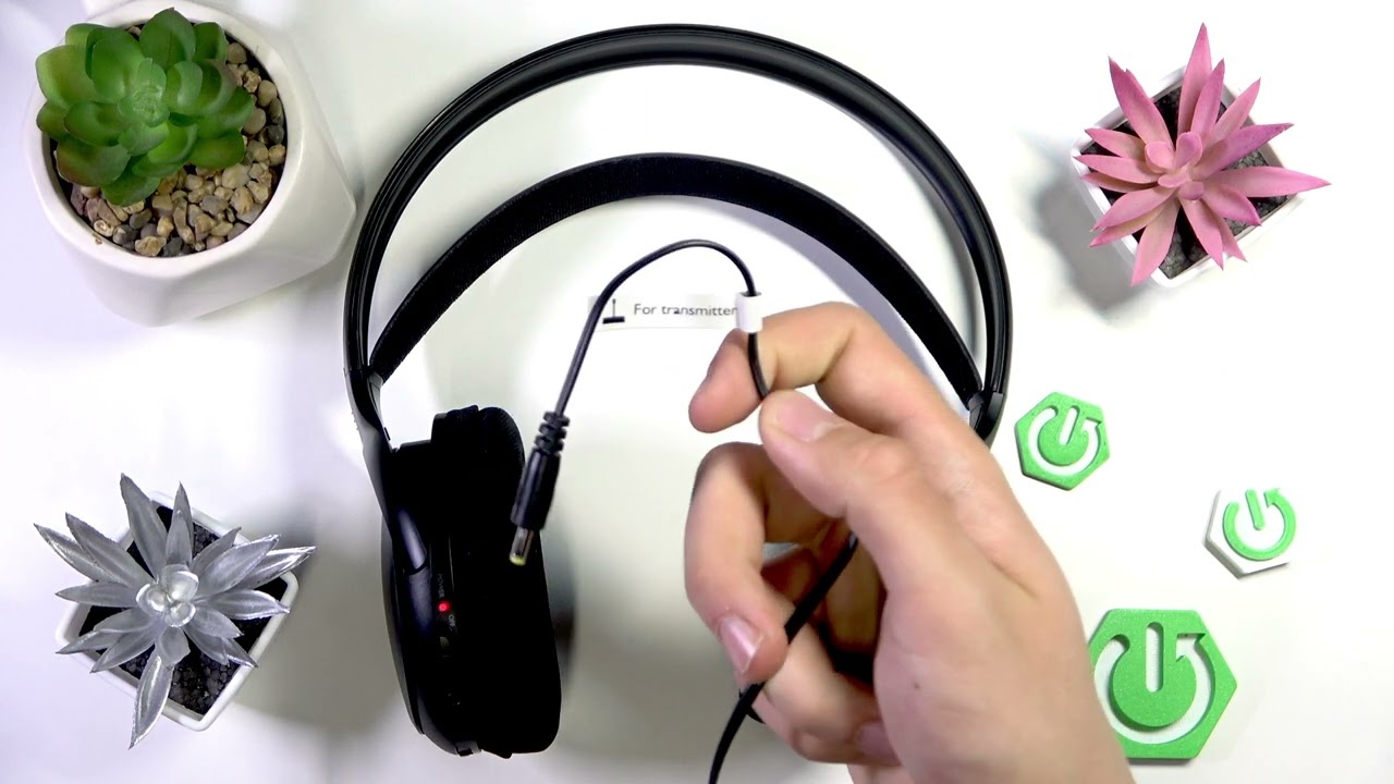 PHILIPS SHC5200 – How to Charge the Batteries