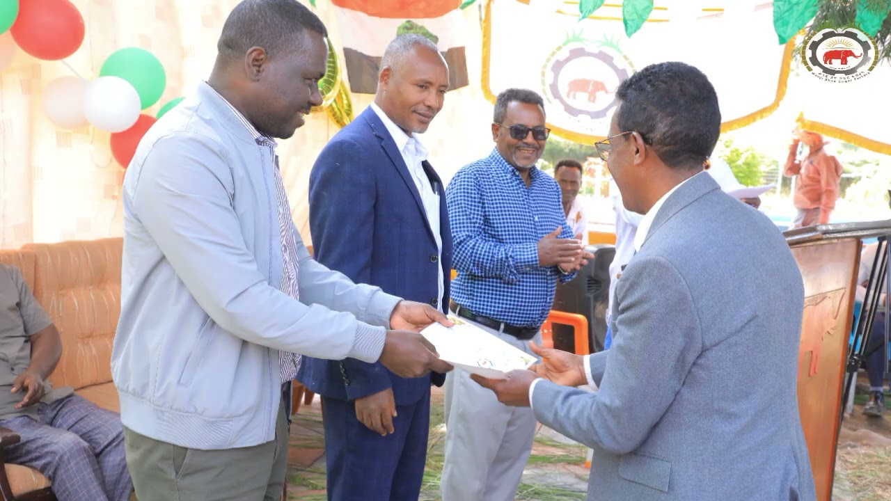 በወንጂ ሸዋ ስኳር ፋብሪካ በድርጅቱ አገልግለው በዕድሜ ጣሪያ ምክንያት በ2018 ዓ.ም በጡረታ ለተሰናበቱ  ጡረተኞች የሽኝት መርሃግብር ተዘጋጀ።
