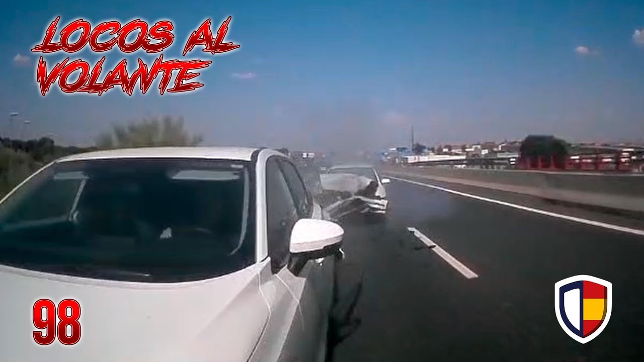 On Your Phone!!! - Crazy Drivers 98 - Dashcams Spain