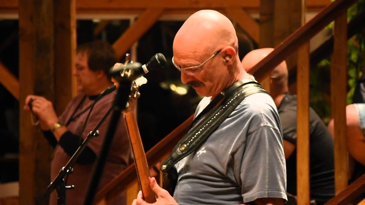 TONY LEVIN IS UNREAL!!!! Behind the scenes footage of Sleepless