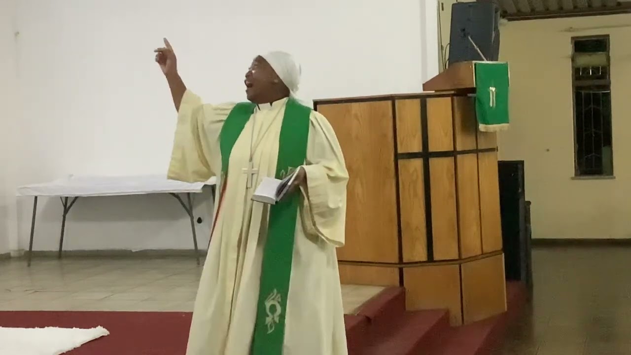 The singing Pastor of the ELCRN - Rev. Queen Elizabeth ǂNareses
