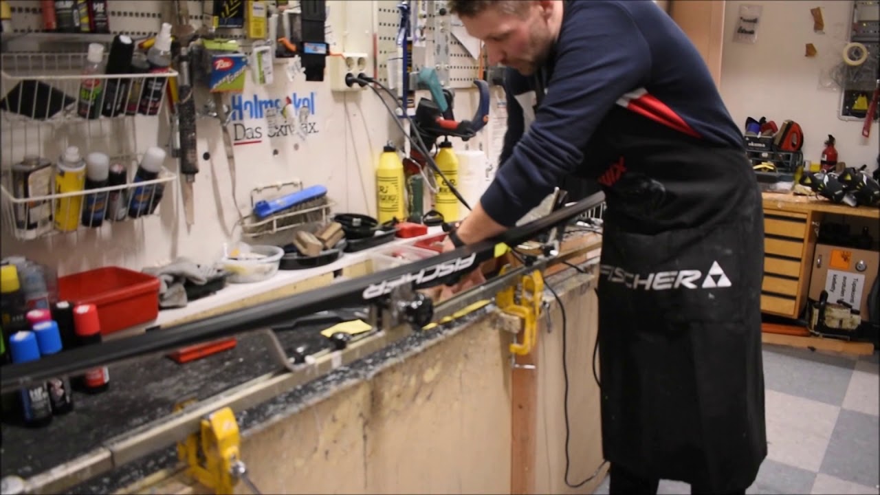 Luistelusuksien voitelu