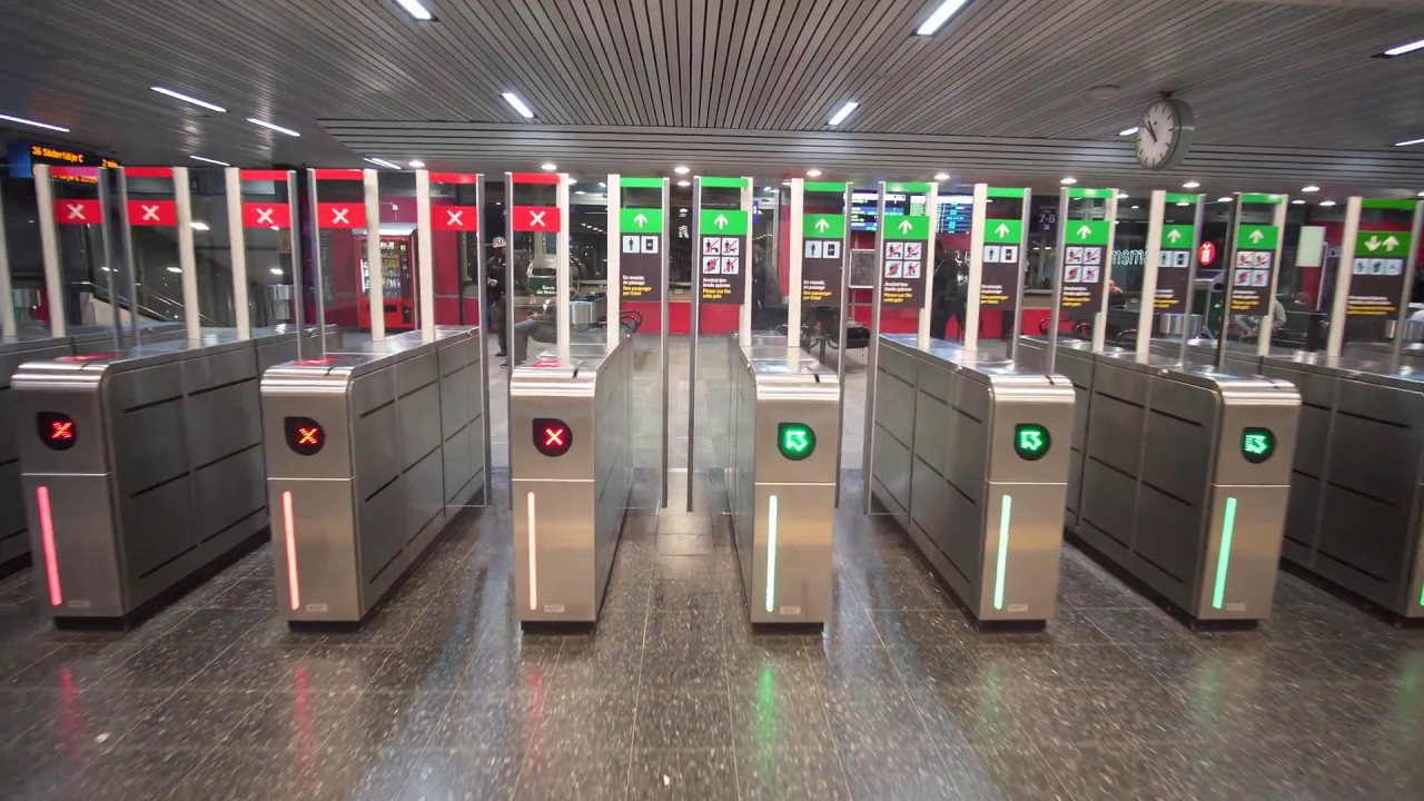 Sweden, Stockholm, train ride from Älvsjö to Huddinge, 3X elevator, 3X escalator