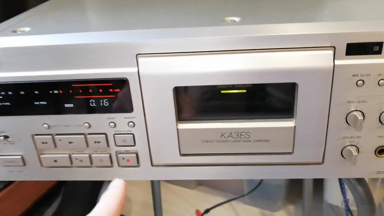 Sony TC-KA3ES кассетная дека, решил продать