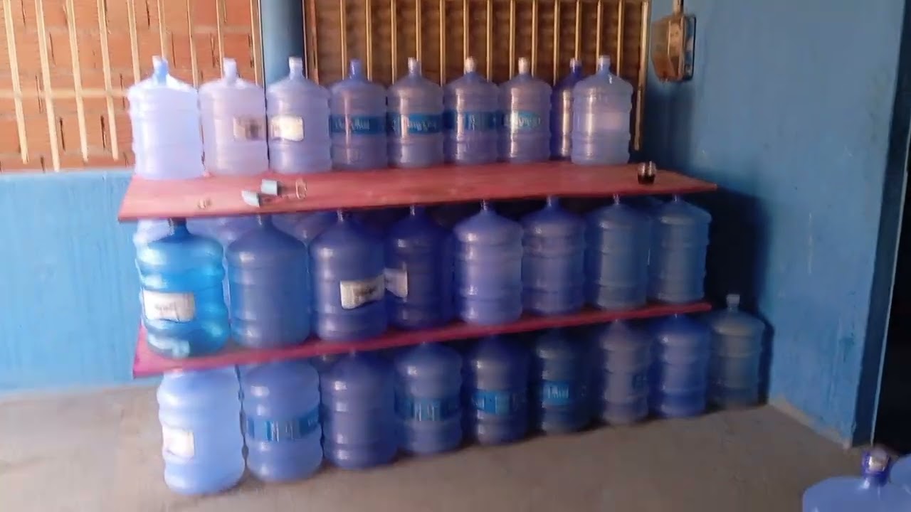 Distribuidora de Água e Gás - Domingo a Todo Vapor 