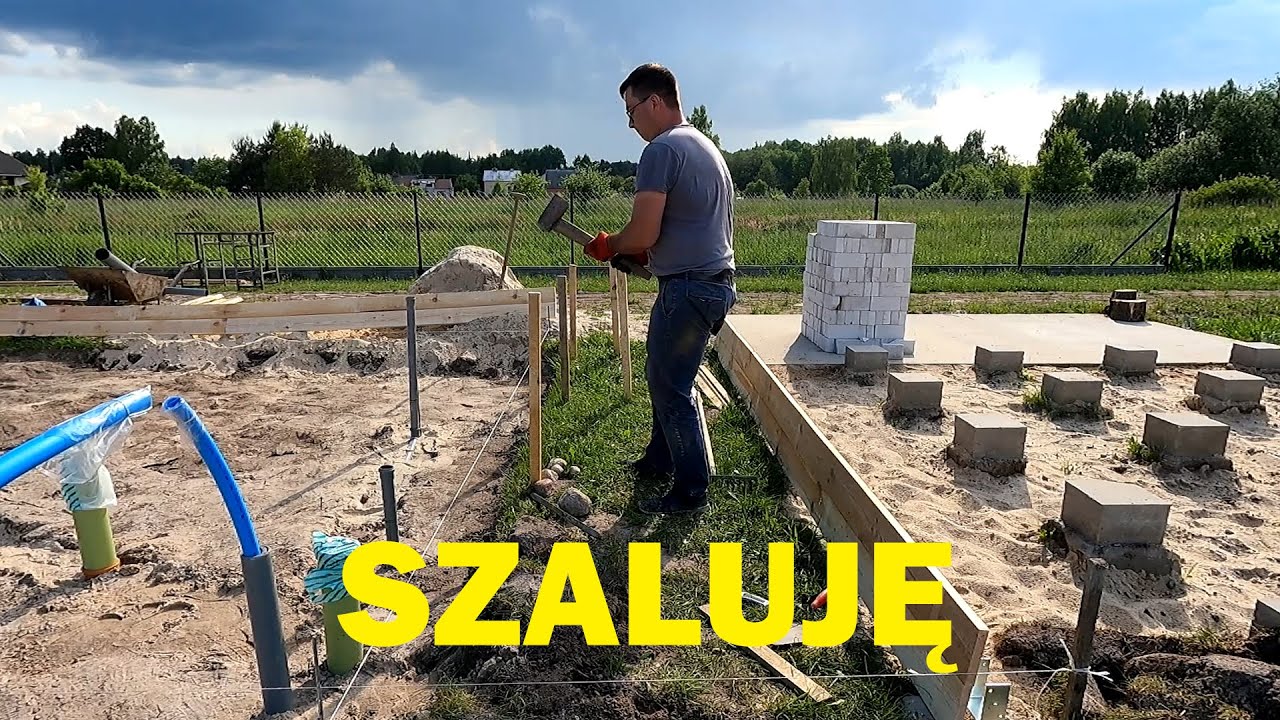 058. Przepust wody i szalunek. Budżetowa płyta fundamentowa, część 2/5