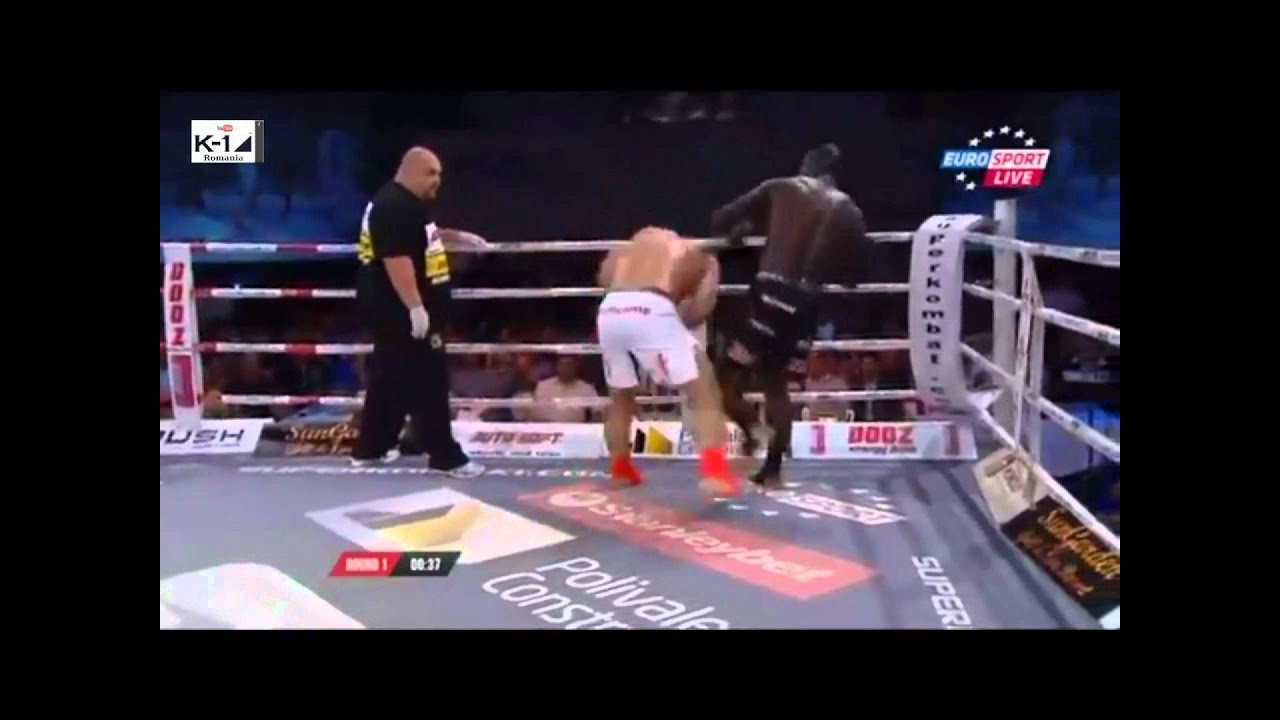 Raul Catinas vs Jairzinho Rozenstruik - WGP II Semifinala Piramida Cluj 12.05.2012