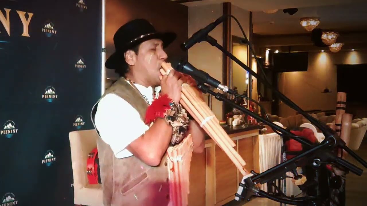 Churay churay Sanjuanito cover by Tari Bolivia live in Poland 2024