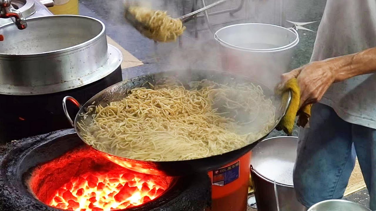 Stir-fried Eel Noodles from 4 Experts in Fried Eel :: Stir-fried pork kidney :: Taiwanese Food