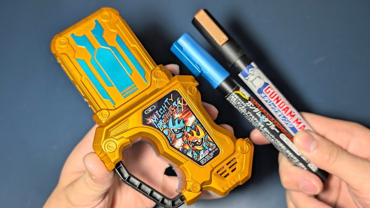 マイティブラザーズXXガシャットをガンダムマーカーで塗装してみた！#仮面ライダーエグゼイド #ガシャット#エアブラシ塗装
