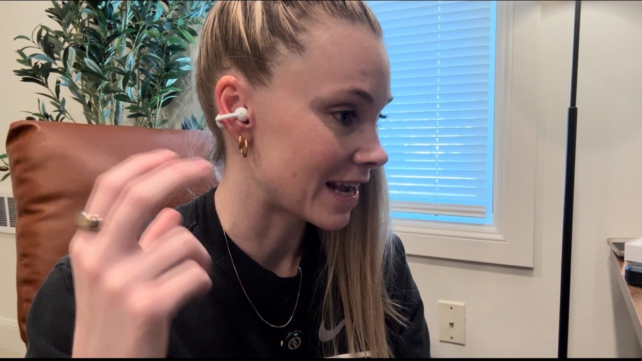 A Close Up Look - Clip On Earbuds