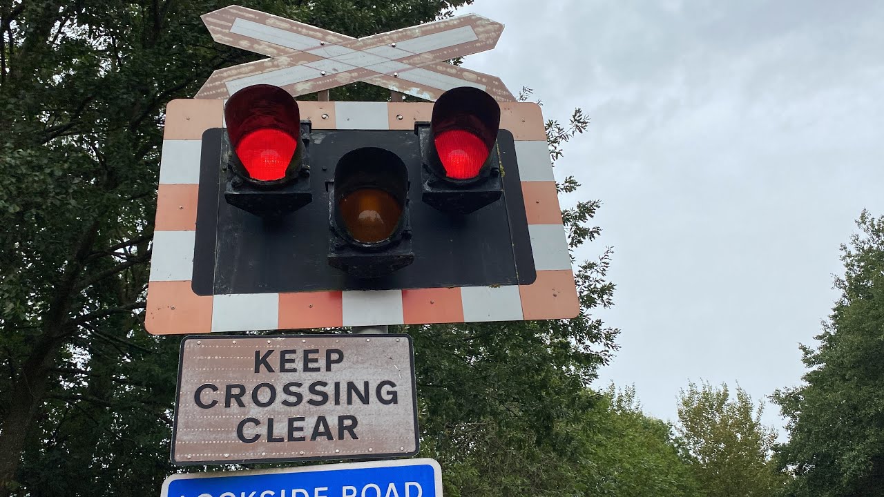 **Freight** Lockside Road level crossing